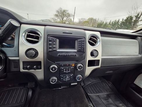Used 2014 Ford F150 XLT w/ XLT Chrome Package image 14