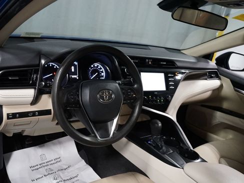Certified 2020 Toyota Camry LE FWD image 11