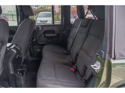 Used 2021 Jeep Wrangler Unlimited Sport image 17