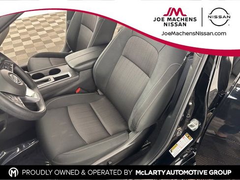 Used 2025 Nissan Altima 2.5 SV image 18