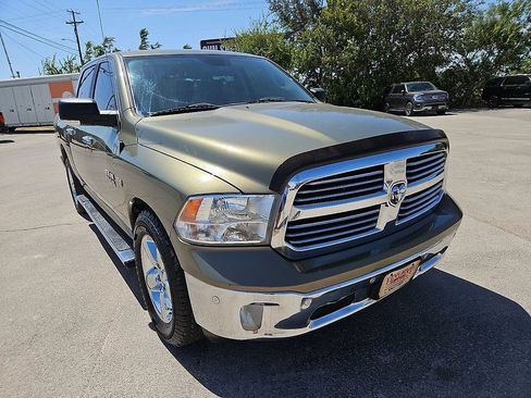 Used 2015 RAM 1500 Lone Star RWD image 11