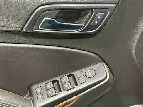 Used 2017 Chevrolet Tahoe LT w/ LT Midnight Edition image 11