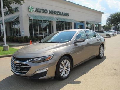 Used 2025 Chevrolet Malibu LT
