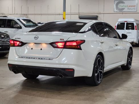 Used 2023 Nissan Altima 2.5 SR image 8