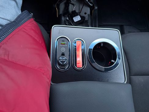 Used 2018 Ford Taurus Police Interceptor AWD image 14