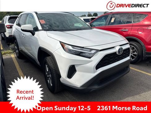 Used 2023 Toyota RAV4 XLE w/ Convenience Package AWD/4WD image 1