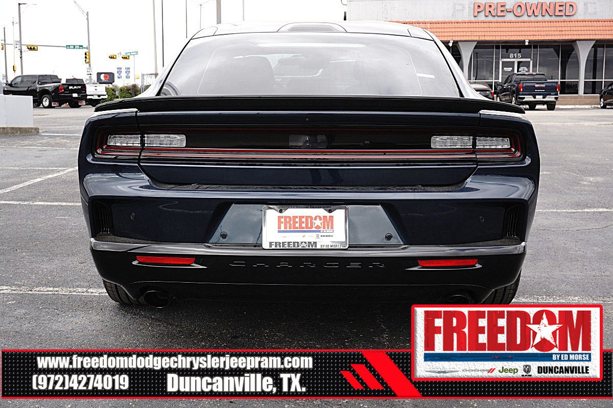 New 2026 Dodge Charger Scat Pack w/ Blacktop Package AWD/4WD image 4