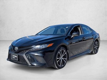 Used 2019 Toyota Camry SE