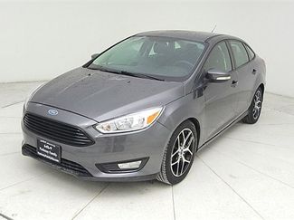 Used 2017 Ford Focus SE video 1