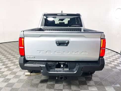 Used 2024 Toyota Tacoma SR image 4