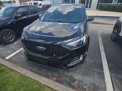Used 2023 Ford Edge ST AWD/4WD image 2