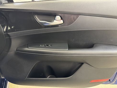 Used 2020 Kia Forte GT-Line image 24