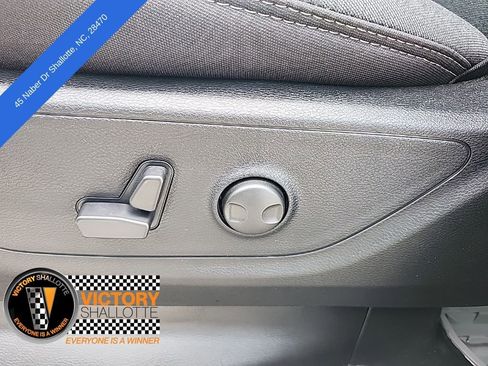 New 2026 RAM 1500 2WD Crew Cab image 22