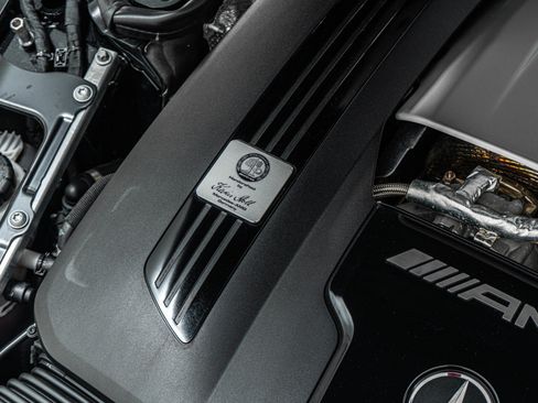 Used 2023 Mercedes-Benz SL 63 AMG 4MATIC image 47