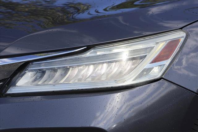 Used 2017 Honda Accord Touring image 10