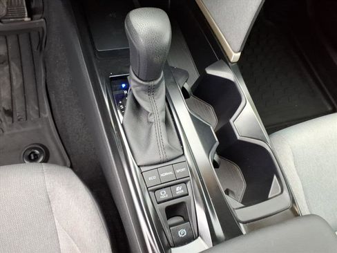 Certified 2025 Toyota Camry LE image 34