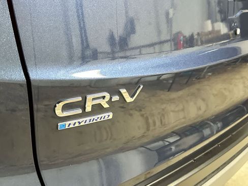 Used 2025 Honda CR-V Sport image 10