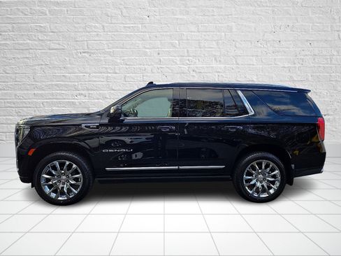 Used 2021 GMC Yukon Denali w/ Denali Ultimate Package image 7