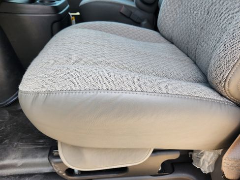 New 2025 GMC Savana 2500 Extended w/ Driver Convenience Package image 19