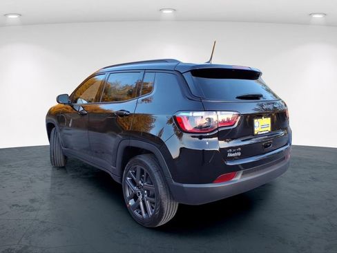 New 2026 Jeep Compass Latitude image 7
