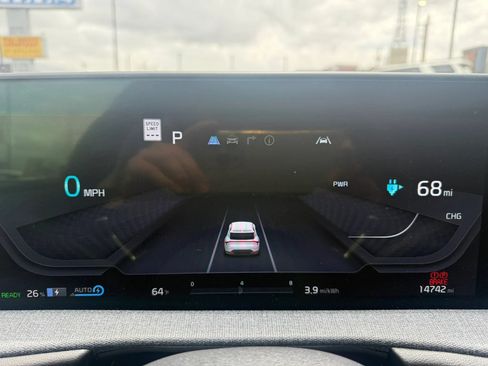 Used 2024 Kia EV6 Wind w/ Wind Technology Package AWD/4WD image 9