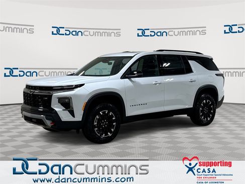 New 2026 Chevrolet Traverse Z71 w/ Enhanced Driving Package image 1