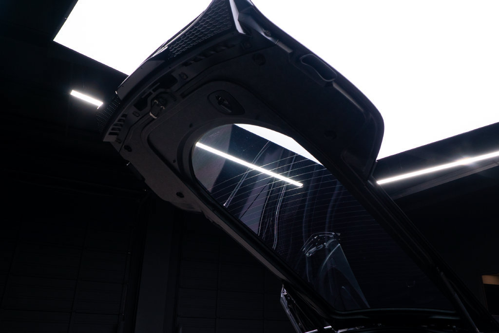 Used 2023 McLaren GT RWD image 55