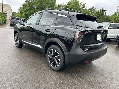 New 2026 Nissan Kicks SV w/ Cold Weather Package AWD/4WD image 5
