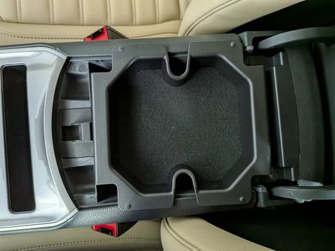 Used 2023 Ford Edge SEL w/ Convenience Package image 23