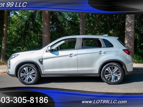 Used 2020 Mitsubishi Outlander Sport ES image 1