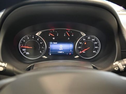 Used 2022 GMC Terrain SLE w/ Driver Convenience Package FWD image 30