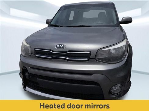 Used 2018 Kia Soul + FWD image 2