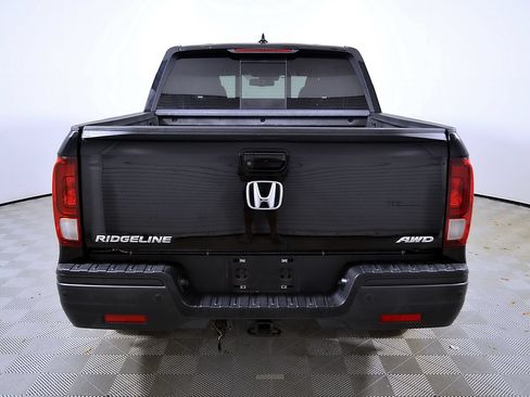 Used 2017 Honda Ridgeline Black Edition image 8