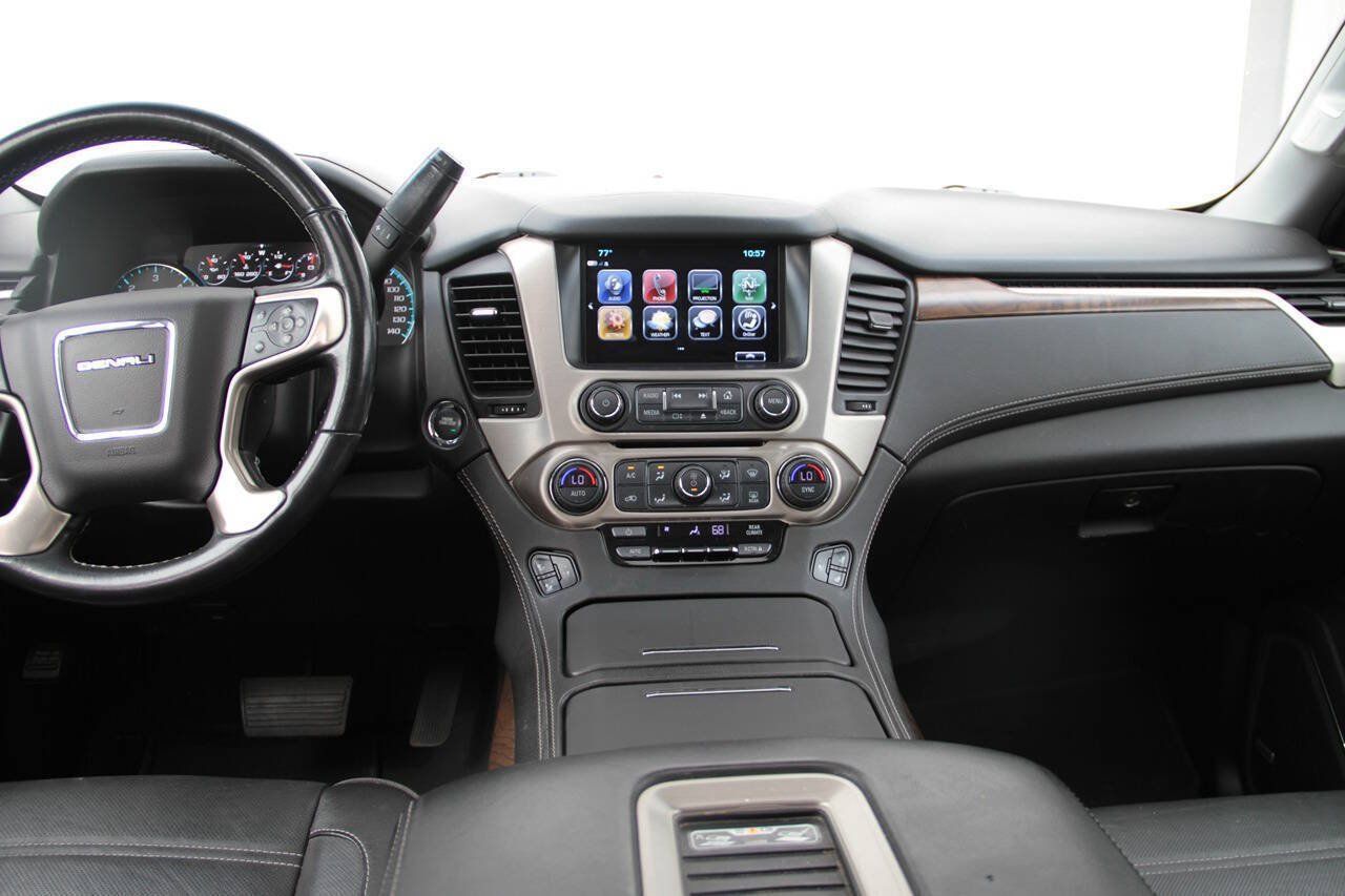 Used 2019 GMC Yukon Denali AWD/4WD image 11