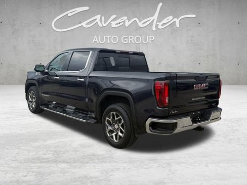 Used 2022 GMC Sierra 1500 SLT w/ SLT Convenience Package image 14