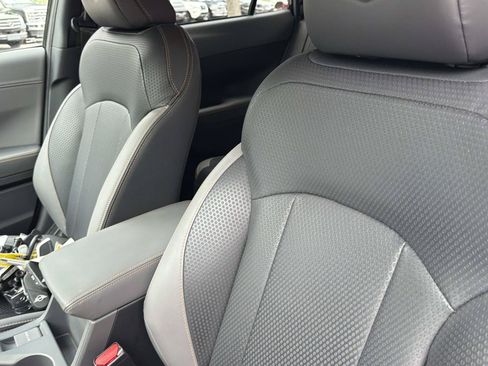 Used 2024 Subaru Crosstrek 2.5i Wilderness w/ Crosstrek Mirror Package AWD/4WD image 18