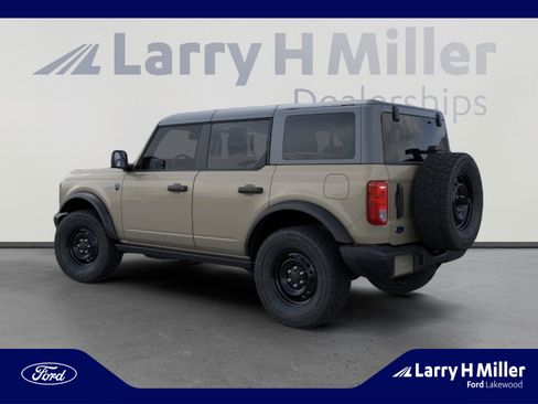New 2026 Ford Bronco Big Bend w/ Black Diamond Package AWD/4WD image 4