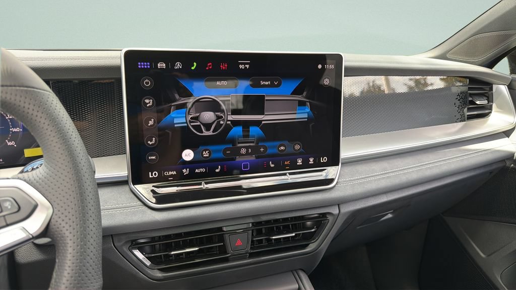 New 2026 Volkswagen Tiguan SE R-Line FWD image 20
