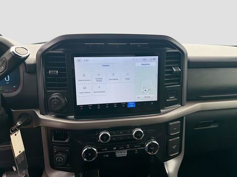 Used 2024 Ford F150 XLT w/ Mobile Office Package image 30
