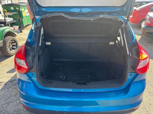 Used 2014 Ford Focus SE w/ SE Sport Package image 16