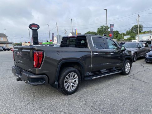 Used 2019 GMC Sierra 1500 Denali w/ LPO, GMC Protection Package AWD/4WD image 7