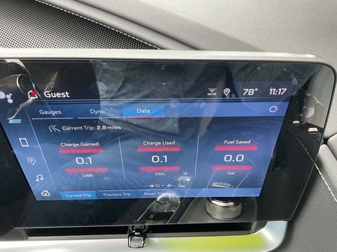 New 2025 Chevrolet Corvette E-Ray image 27