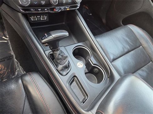 Used 2024 Dodge Durango GT image 28