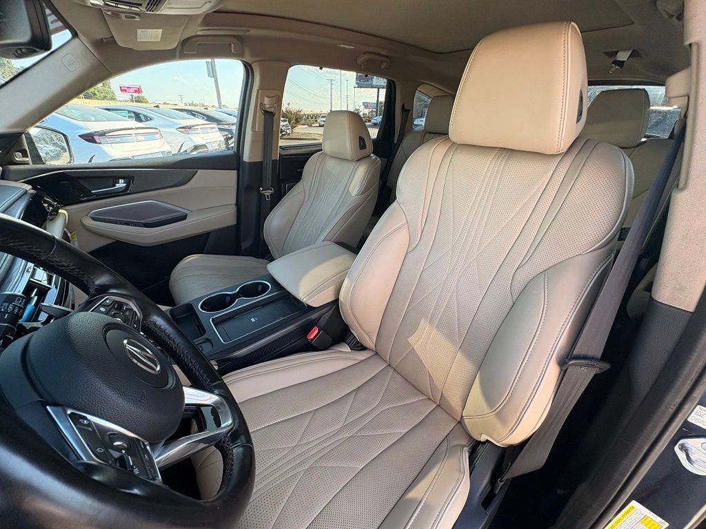 Used 2025 Acura MDX w/ Advance Package AWD/4WD image 22