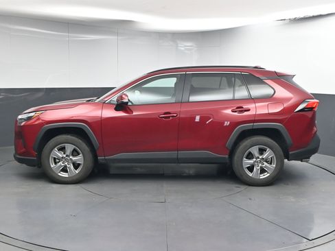 Certified 2025 Toyota RAV4 XLE image 5