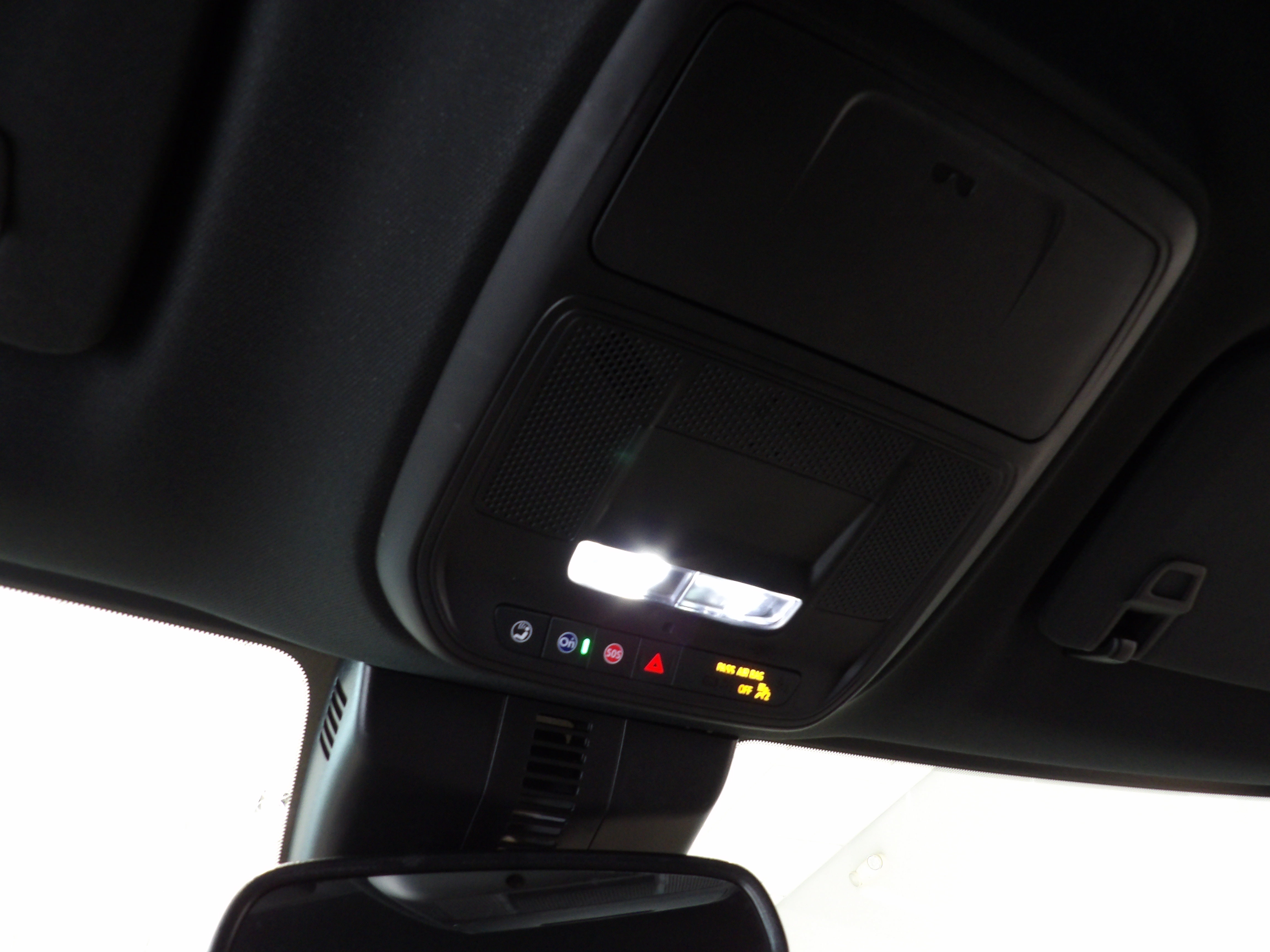Used 2024 GMC Acadia Elevation w/ Luxury Package AWD/4WD image 16