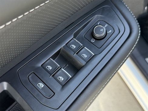 New 2026 Volkswagen Atlas SEL Premium R-Line image 11