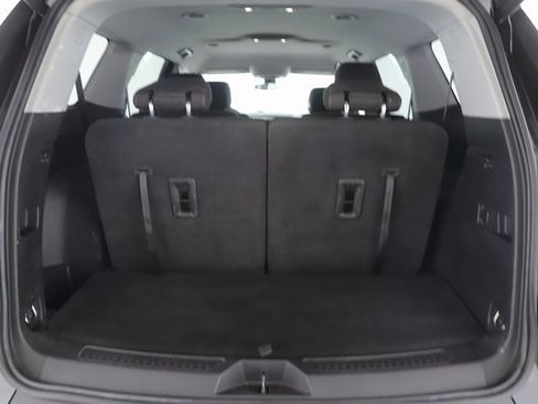 Used 2021 GMC Acadia SLE w/ Driver Convenience Package image 28