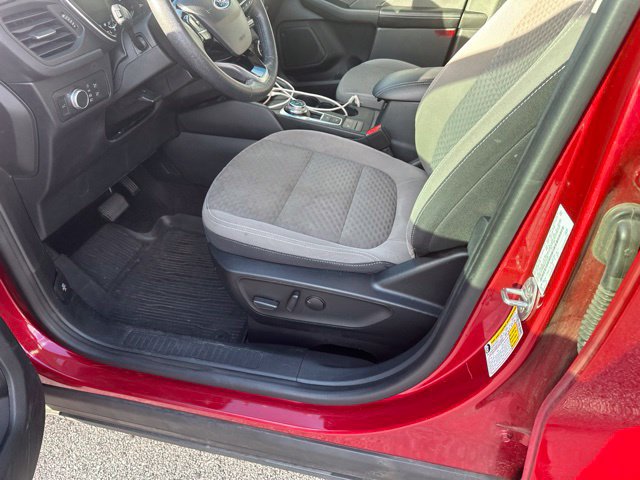 Used 2021 Ford Escape SE w/ SE Sport Appearance Package FWD image 23