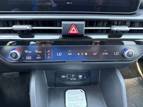 New 2026 Kia Sportage EX FWD image 14